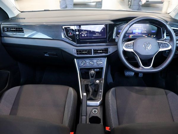 2025-Volkswagen-Taigo-10-TSI-Life-Auto image:17
