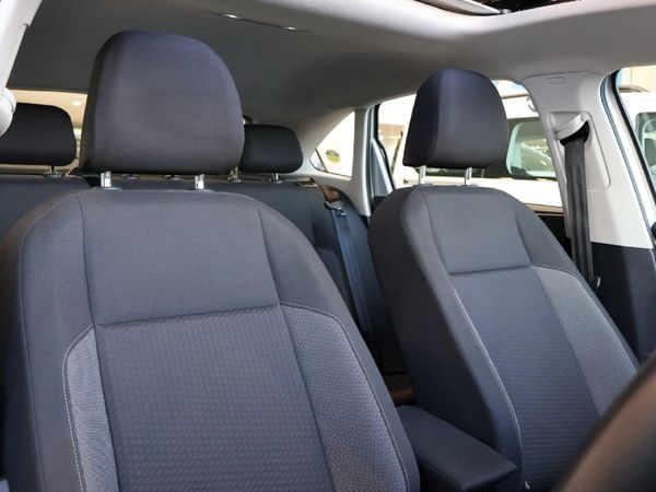 2025-Volkswagen-Taigo-10-TSI-Life-Auto image:20