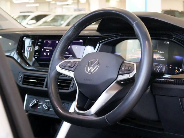 2025-Volkswagen-Taigo-10-TSI-Life-Auto image:21