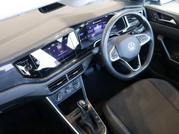 2025-Volkswagen-Taigo-10-TSI-Life-Auto image:24