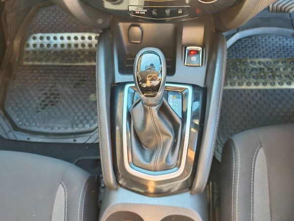 2020-Nissan-Qashqai-12T-Acenta-Auto image:9