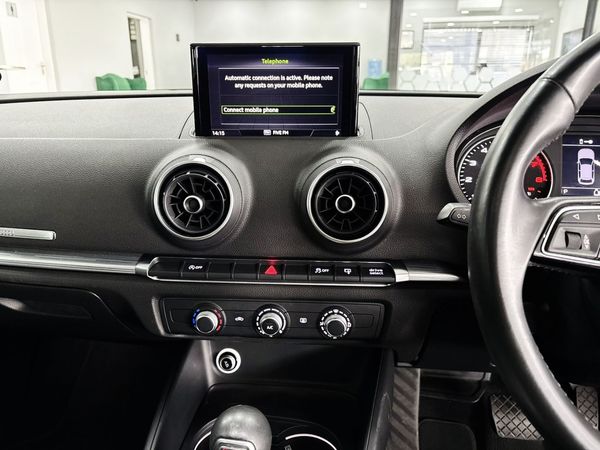 2018-Audi-A3-3-dr-14-TFSI-Auto image:9