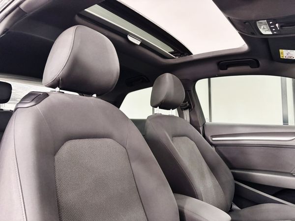 2018-Audi-A3-3-dr-14-TFSI-Auto image:6