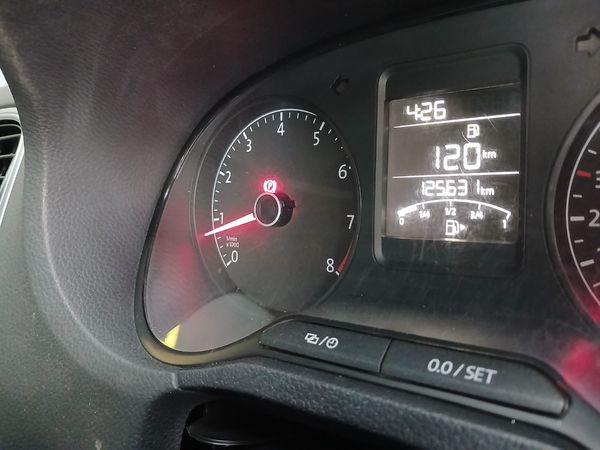 2021-Volkswagen-Polo-Vivo-14-Mswenko-5-dr image:10