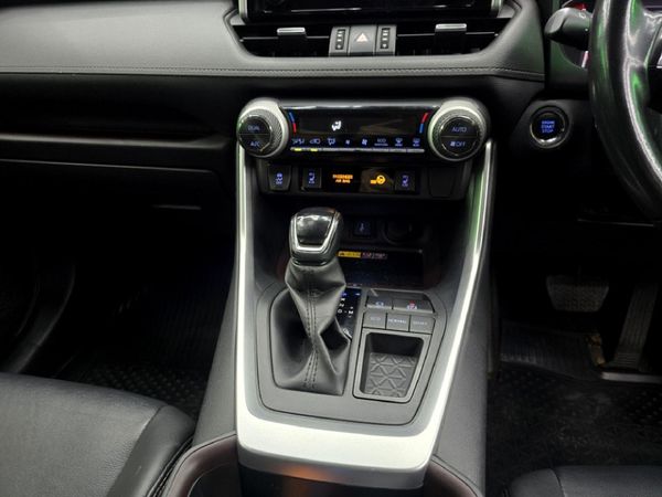 2022-Toyota-RAV4-20-VX-CVT image:10