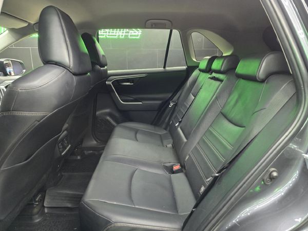 2022-Toyota-RAV4-20-VX-CVT image:16
