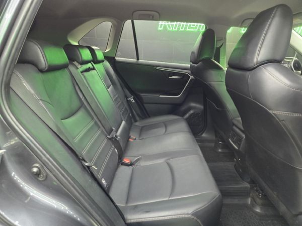 2022-Toyota-RAV4-20-VX-CVT image:17