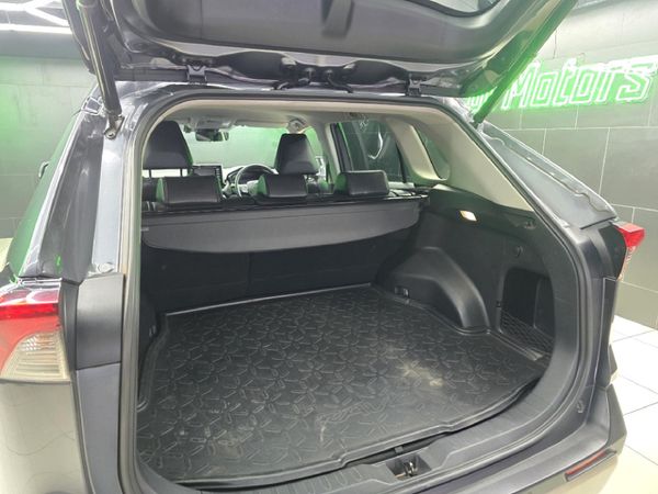 2022-Toyota-RAV4-20-VX-CVT image:18