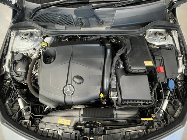 2016-Mercedes-Benz-CLA-200d-Auto image:12