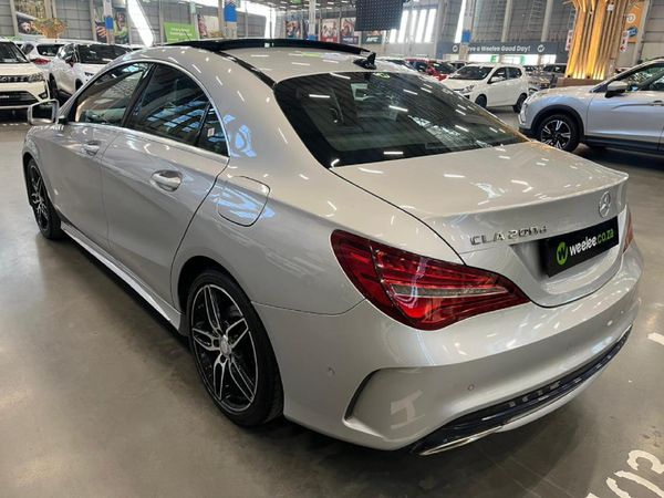 2016-Mercedes-Benz-CLA-200d-Auto image:4