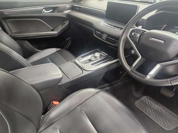 2022-Haval-Jolion-15T-Super-Luxury-Auto image:11