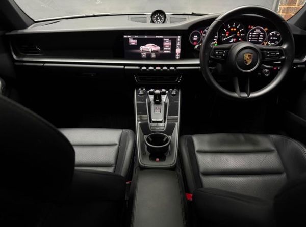 2019-Porsche-911-Carrera-S-Auto image:9