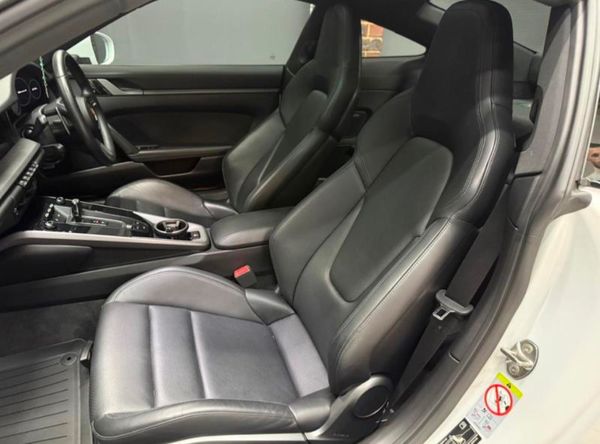 2019-Porsche-911-Carrera-S-Auto image:7