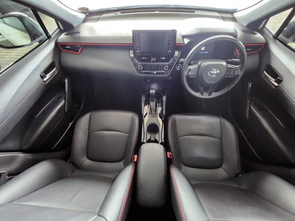 2025-Toyota-Corolla-Cross-18-GR-S-Hybrid image:12