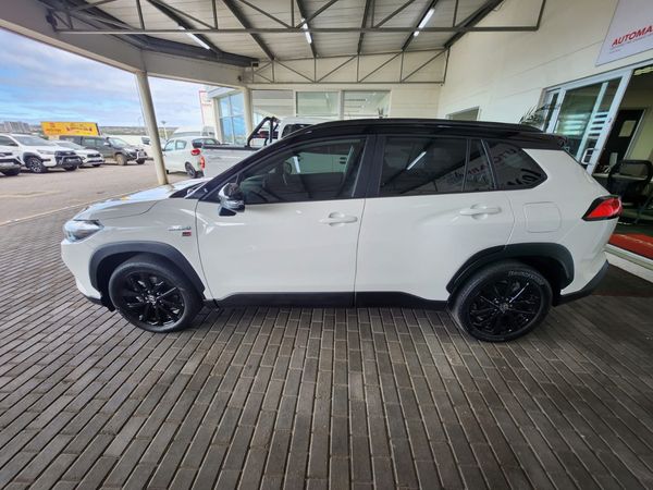 2025-Toyota-Corolla-Cross-18-GR-S-Hybrid image:3