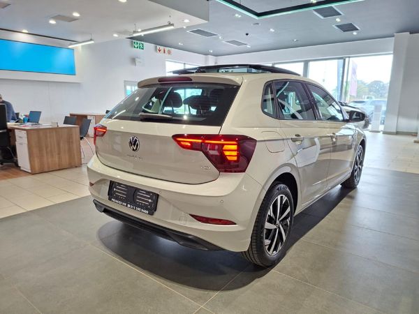 2026-Volkswagen-Polo-10-TSI-Life-Auto-DSG image:5