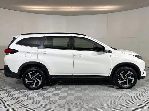 2018-Toyota-Rush-15 image:11