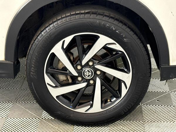 2018-Toyota-Rush-15 image:3