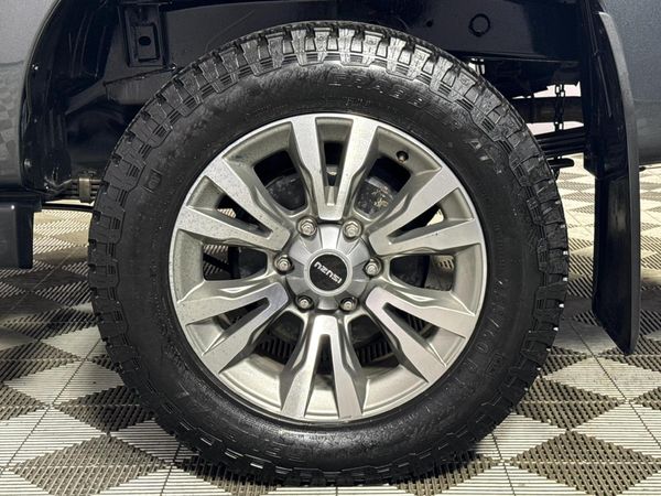 2021-Isuzu-D-Max-300-LX-Auto-Double-Cab image:6