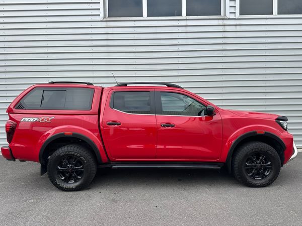 2022-Nissan-Navara-25-DDTi-PRO-4X-4X4-Auto-Double-Cab image:2