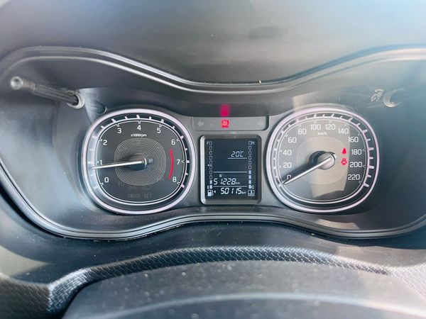 2021-Toyota-Urban-Cruiser-15-Xr image:11