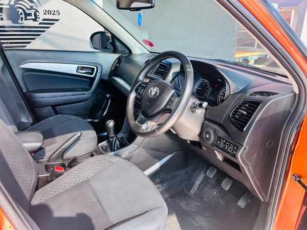 2021-Toyota-Urban-Cruiser-15-Xr image:8