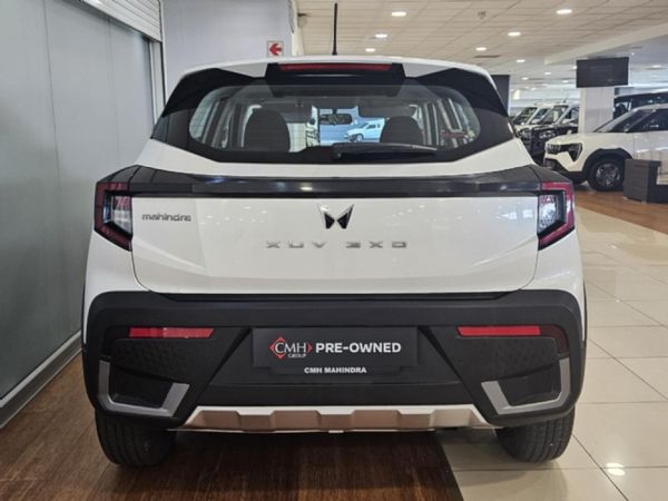 2026-Mahindra-XUV-3XO-12T-MX2-Auto image:5