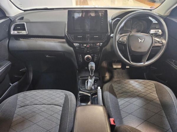 2026-Mahindra-XUV-3XO-12T-MX2-Auto image:7