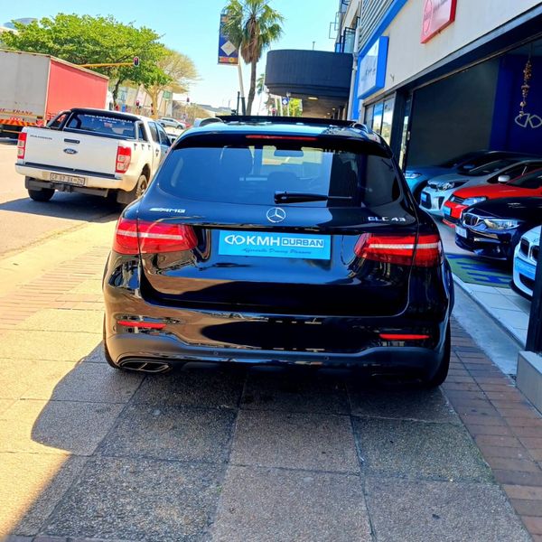 2017-Mercedes-AMG-GLC-43-AMG-4Matic image:9