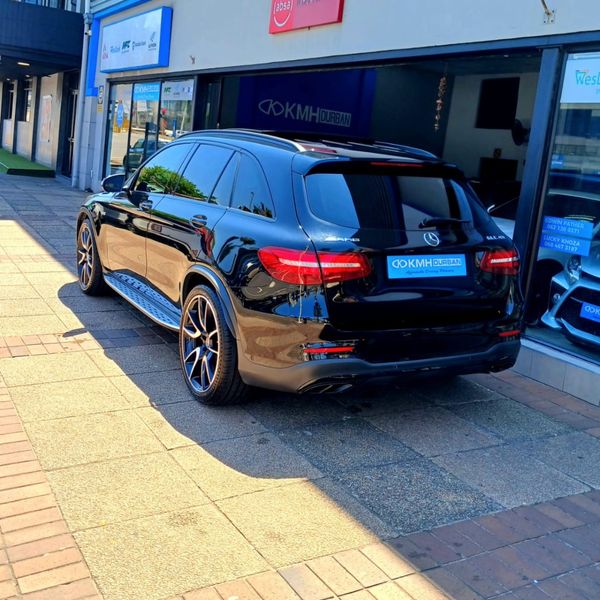 2017-Mercedes-AMG-GLC-43-AMG-4Matic image:8