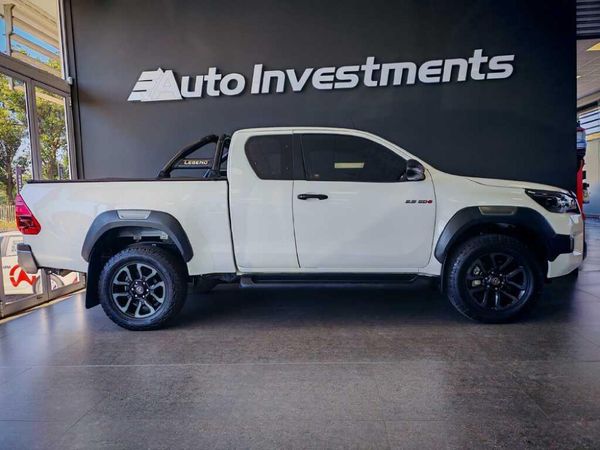 2023-Toyota-Hilux-28-GD-6-Raised-Body-Legend-Auto-Extended-Cab image:2