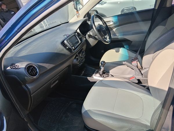 2022-Kia-Pegas-14-EX image:13