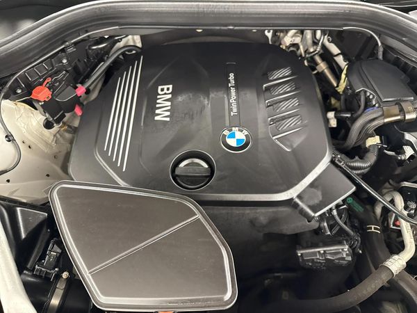 2022-BMW-X4-xDrive20d-M-Sport image:14