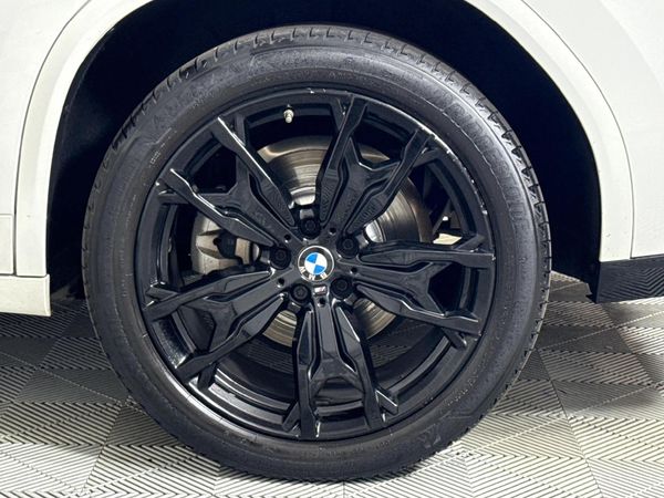 2022-BMW-X4-xDrive20d-M-Sport image:6