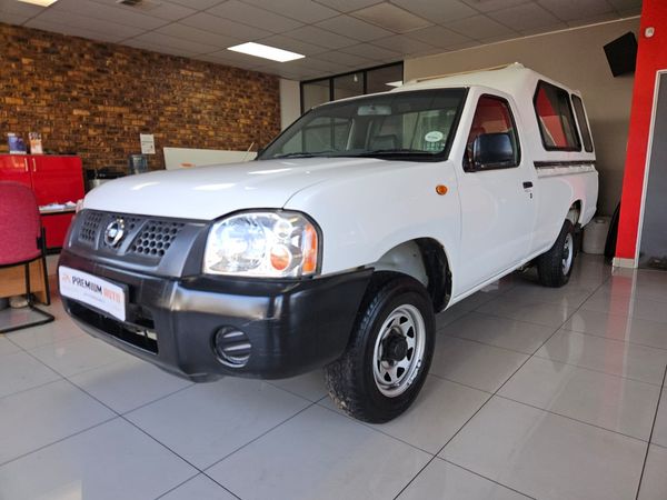 2015-Nissan-NP300-20i-LWB-Single-Cab image:2
