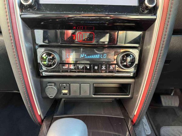 2024-Toyota-Fortuner-28-GD-6-RB-Auto image:10