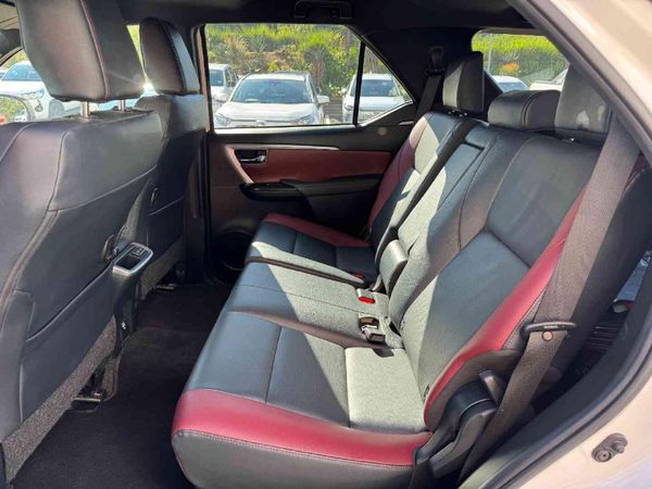 2024-Toyota-Fortuner-28-GD-6-RB-Auto image:19