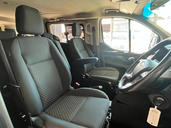 2021-Ford-Tourneo-Custom-22-TDCi-Trend-LWB-92kW image:9