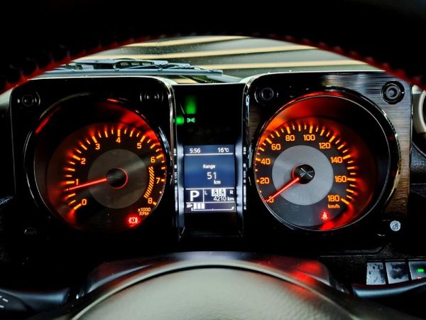 2026-Suzuki-Jimny-15-GLX-AllGrip-5-Door-Auto image:15