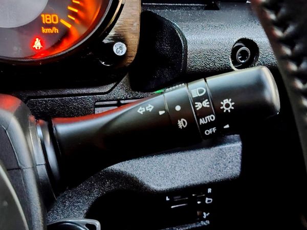 2026-Suzuki-Jimny-15-GLX-AllGrip-5-Door-Auto image:17