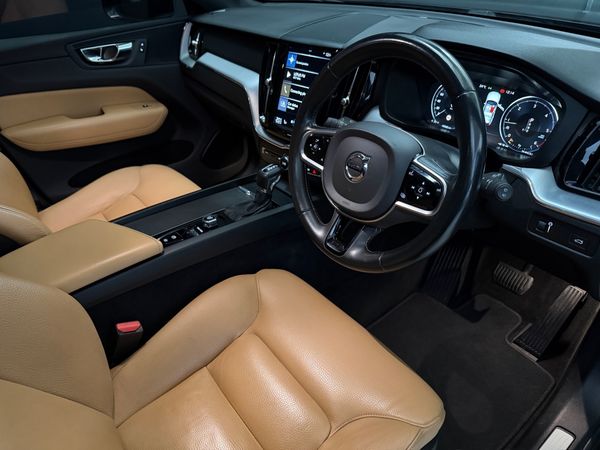 2020-Volvo-XC60-D4-Momentum-Auto-AWD image:10