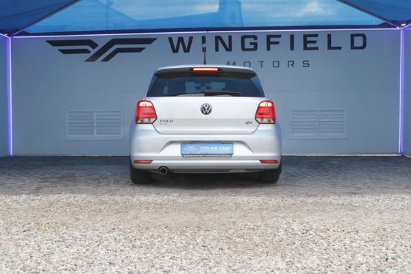 2022-Volkswagen-Polo-Vivo-14-Comfortline-5-dr image:4