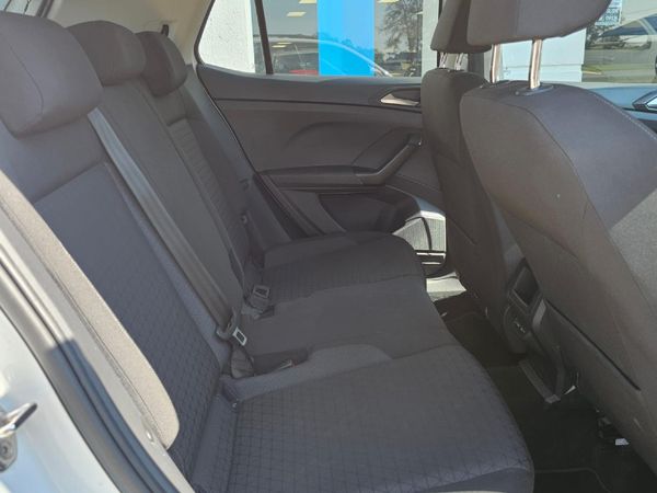 2022-Volkswagen-T-Cross-10-TSI-Comfortline image:12