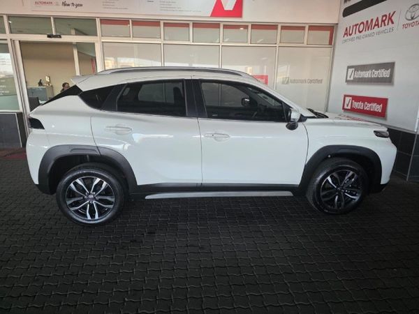 2025-Toyota-Starlet-Cross-15XR-Auto image:4