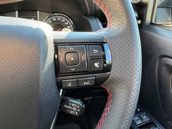 2025-Toyota-Fortuner-28GD-6-4x4-GR-S-Auto image:15