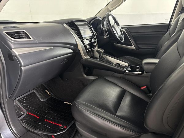 2021-Mitsubishi-Pajero-Sport-24D-Auto image:8