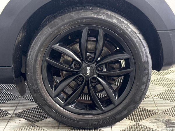 2012-MINI-Countryman-Cooper-Auto image:6