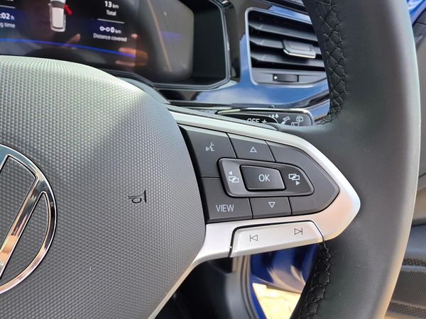 2026-Volkswagen-Polo-10-TSI-Life-Auto-DSG image:12