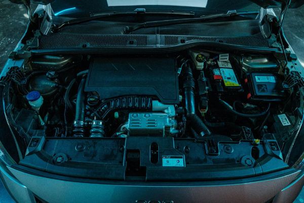 2022-Peugeot-208-12T-Allure image:7