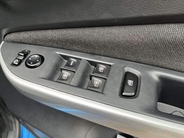 2023-Nissan-Magnite-10T-Acenta-Auto image:13